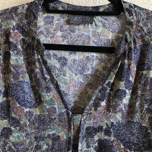 ASTR Dot Art Popover Blouse - Picture 3 of 4